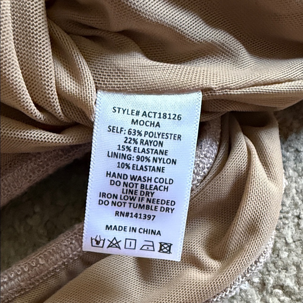 Astr The Label Soft Beige Xiomara Bodysuit - XS - Picture 5 of 5